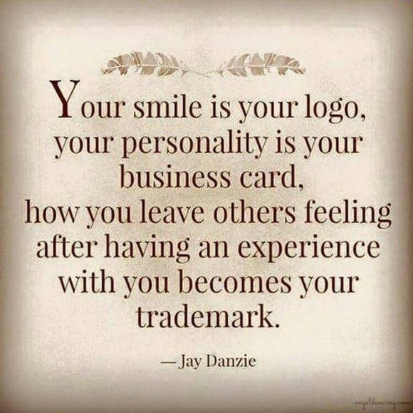 Welcome to the Robin's Nest - Picture 3 of 16